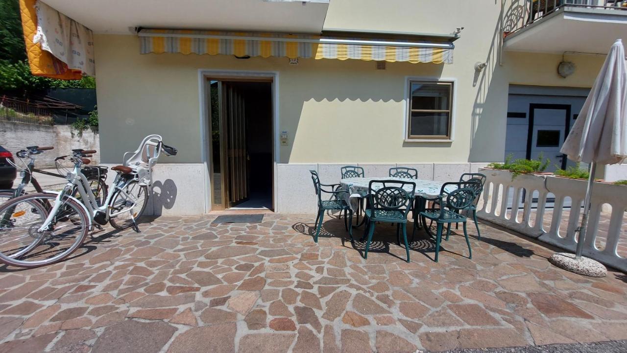 Narcisa PATIO apartment Bardolino Exteriör bild